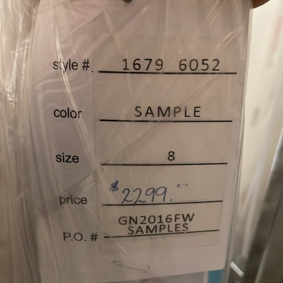 Kenneth Winston wedding dress - Picture 6 of 15